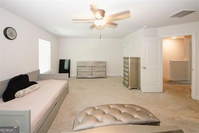 Building Photo - 10162 Benton Woods Dr