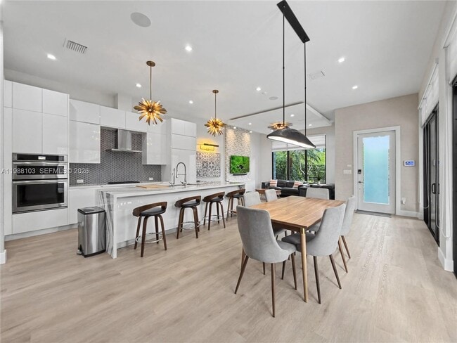 Building Photo - 8222 NW 51st Terrace