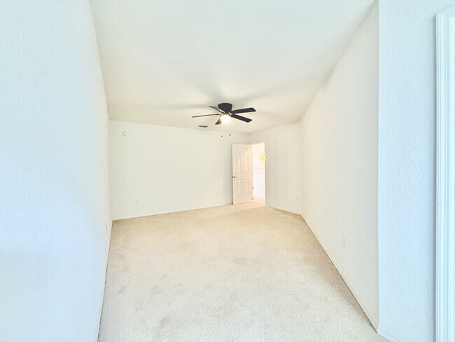 Building Photo - 7211 Merlot Sienna Ave