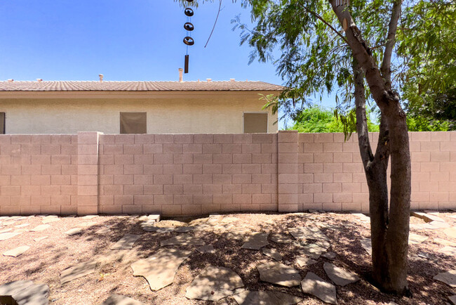 Building Photo - House at 63rd/Northern Ave! JOIN THE WAITL...