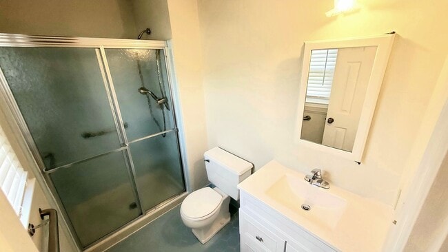 Building Photo - Spacious 3 bedroom 2 bathroom in Gastonia