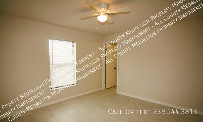 Building Photo - 1313 SE 8th Pl