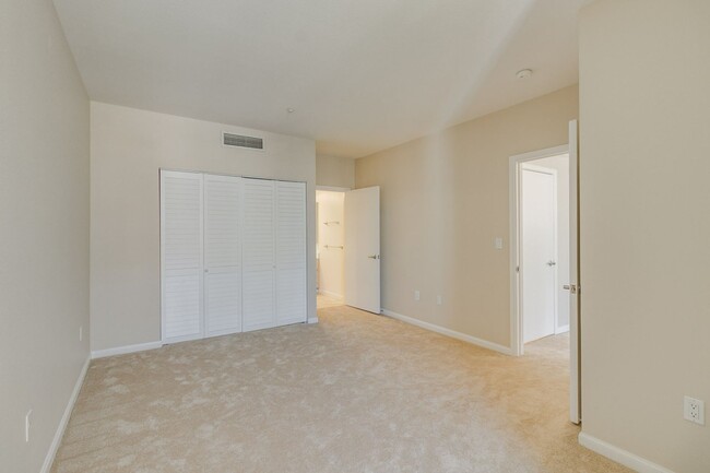 Building Photo - 550 Ortega Ave Apt B421 Awesome Penthouse ...