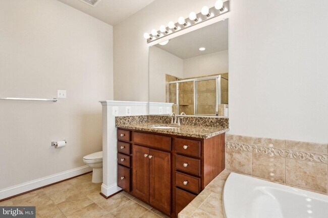 Building Photo - 330 Caldwell Terrace SE