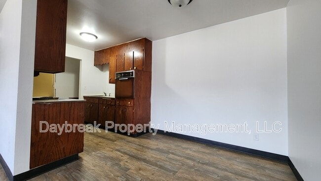 Building Photo - 1842 14th St S