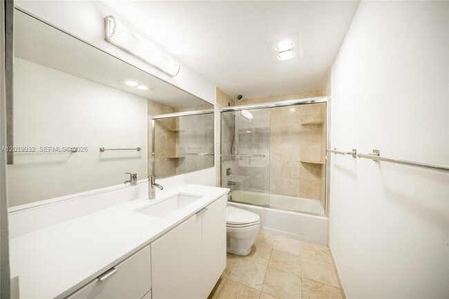 Building Photo - 151 Crandon Blvd