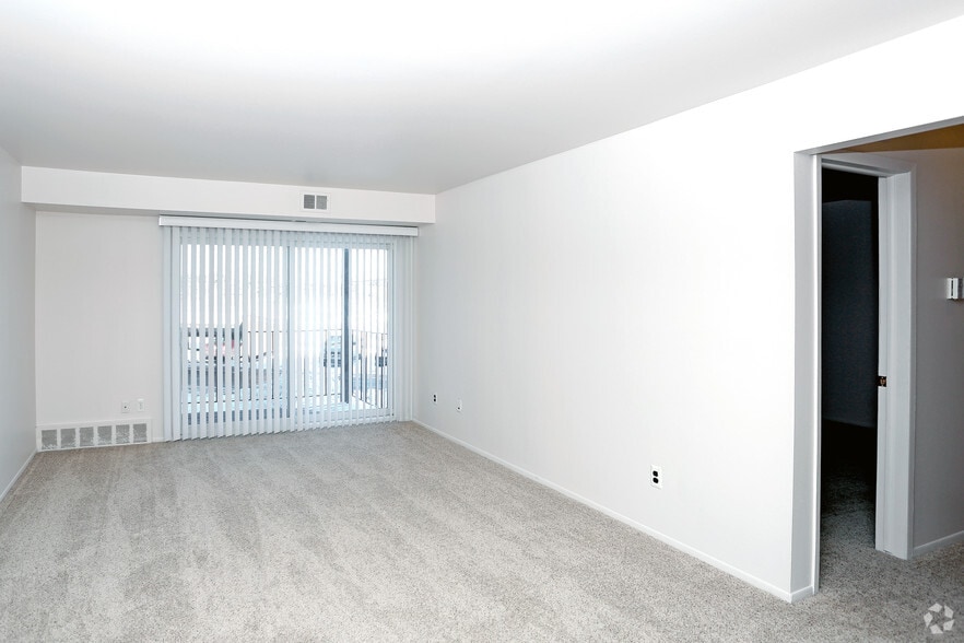 Interior Photo - Garfield Plaza Apartments