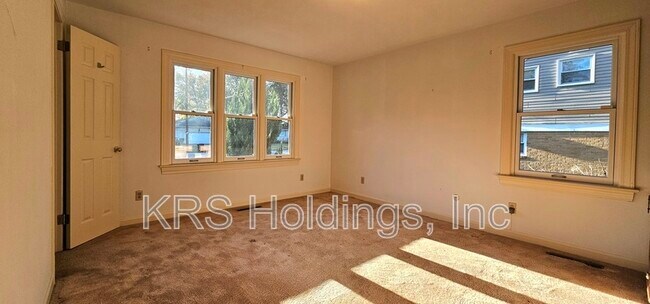 Building Photo - 1029 Dulcie Ave