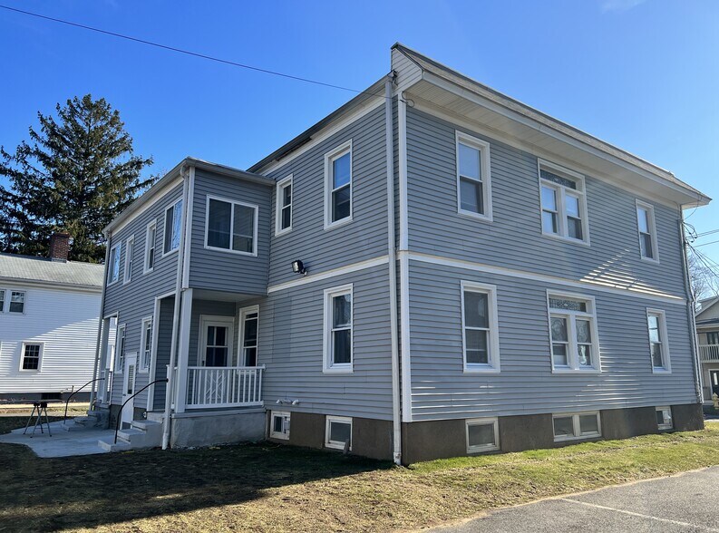Primary Photo - 80 Cherry St