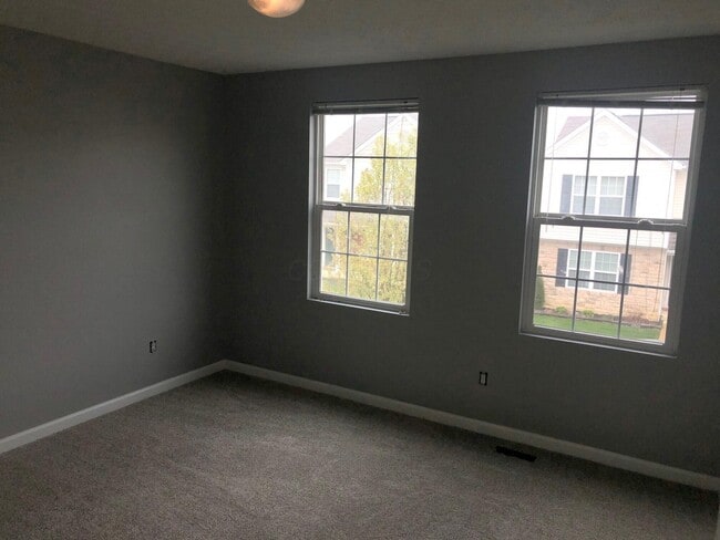 Building Photo - 9264 Polaris Green Dr