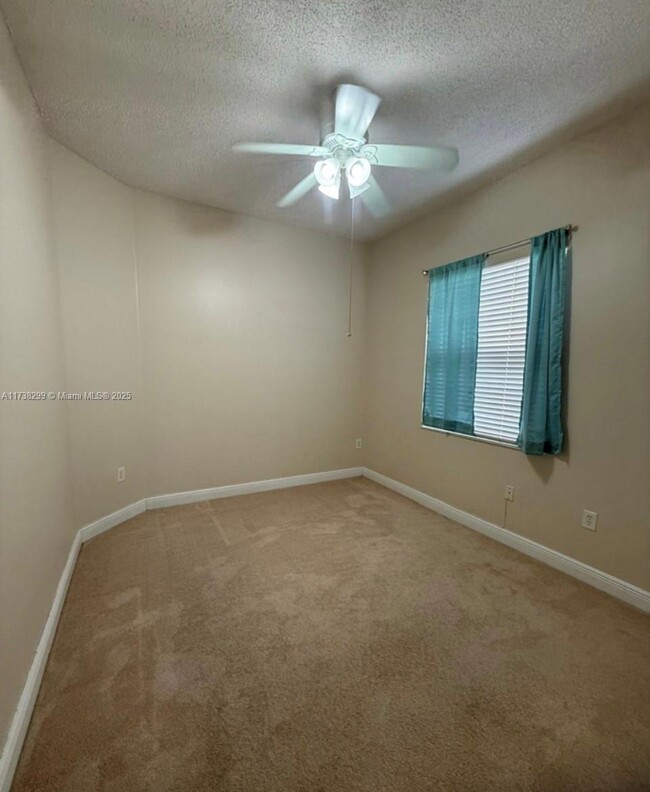 Building Photo - 2670 Dunwoodie Pl