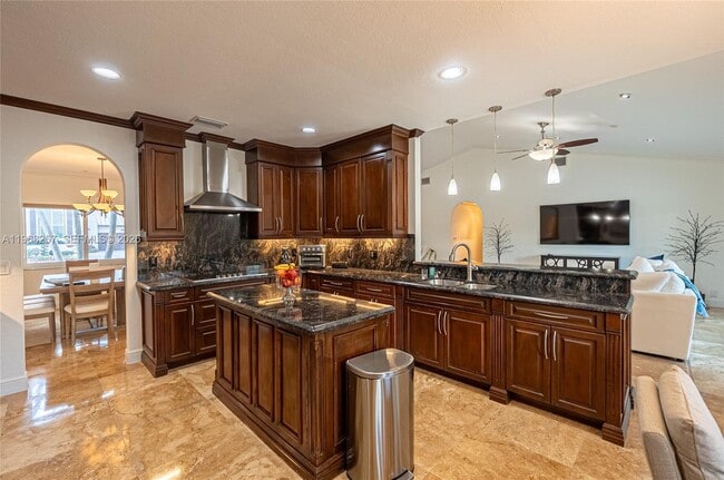 Building Photo - 8235 NW 157th Terrace