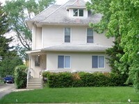 Off Campus Apartments For Rent Near Northern Illinois University In Off Campus Apartments For Rent Near Northern Illinois University In Dekalb Il Apartment Finder