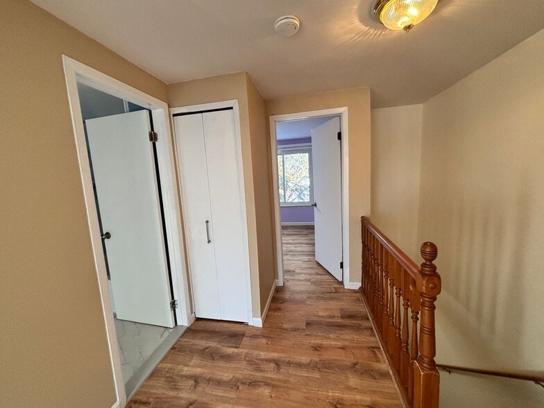 Building Photo - 17082 Kingsbrooke Dr