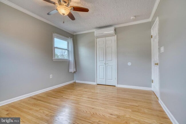 Building Photo - 1400 Mt Airy Rd
