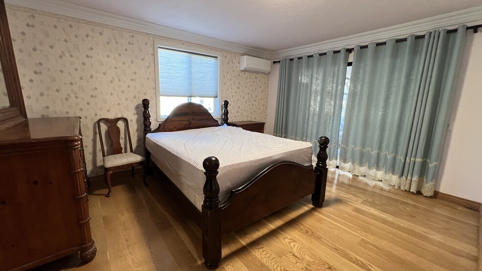 Building Photo - 2911 Hawk Rd