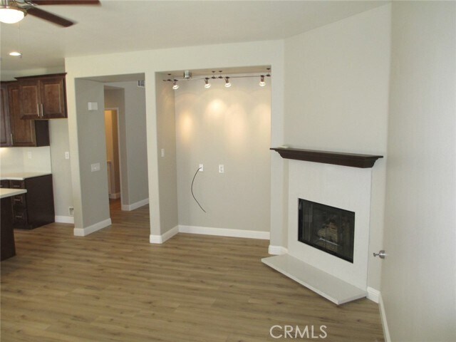 Building Photo - 41201 Crooked Stick Dr