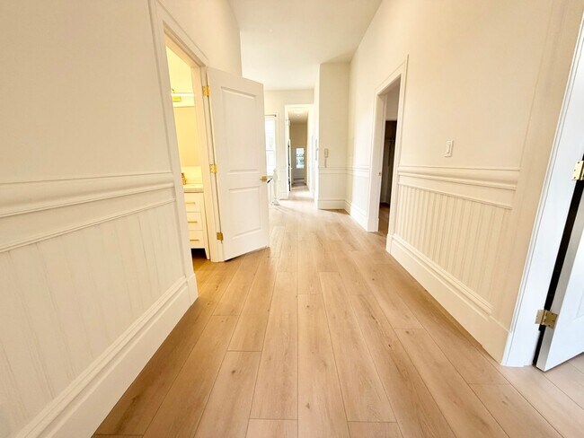 Building Photo - 937-941-941 Hayes St