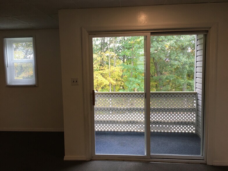 Sliding Glass Doors with Balcony - 1901 Woodland Rd