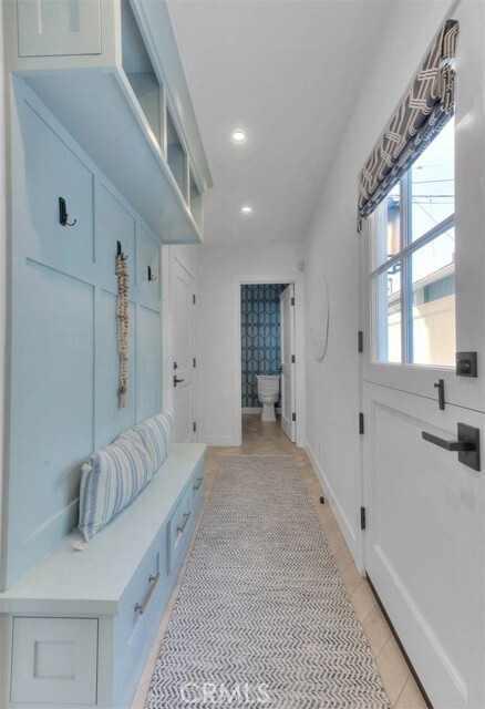 Building Photo - 13 Rivo Alto Canal