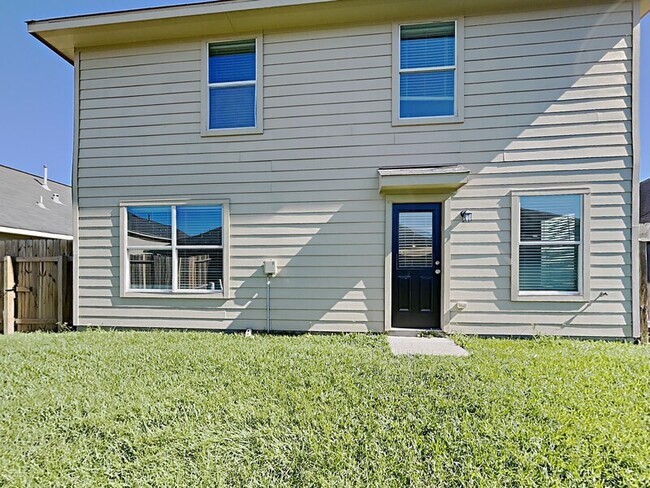Building Photo - 21607 Nella Cir