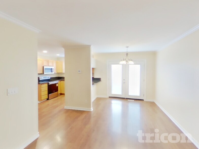 Building Photo - 14628 81st Ave E