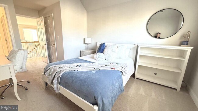 Building Photo - 19913 Naples Lakes Terrace