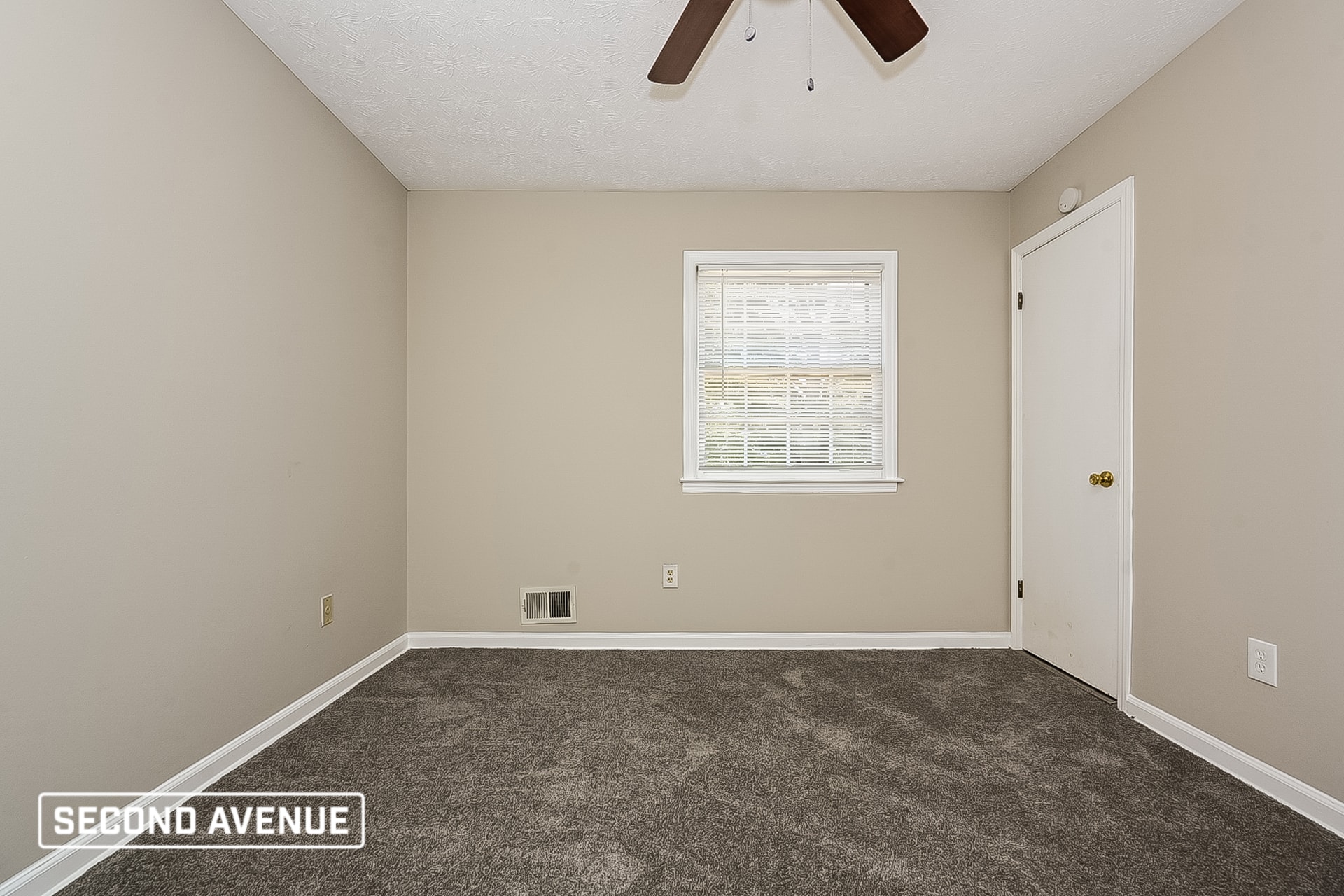 Building Photo - 5772 Northfield Dr