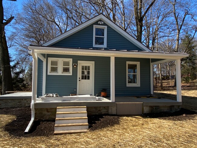 Building Photo - 5685 W Lincoln Hwy