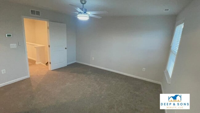 Building Photo - 335 Bree Haven Dr, Glen Allen, VA, 23060