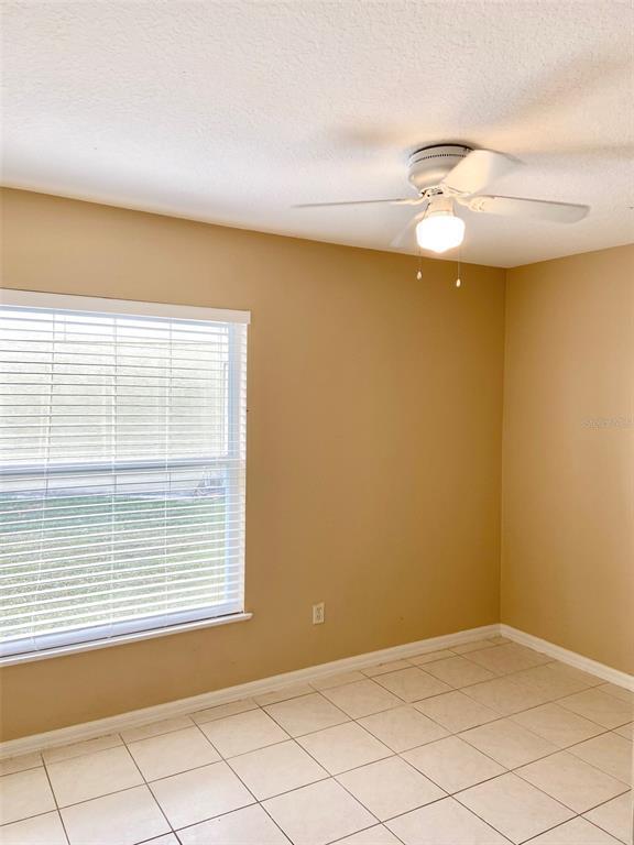 Building Photo - 1030 Adelphi Ln