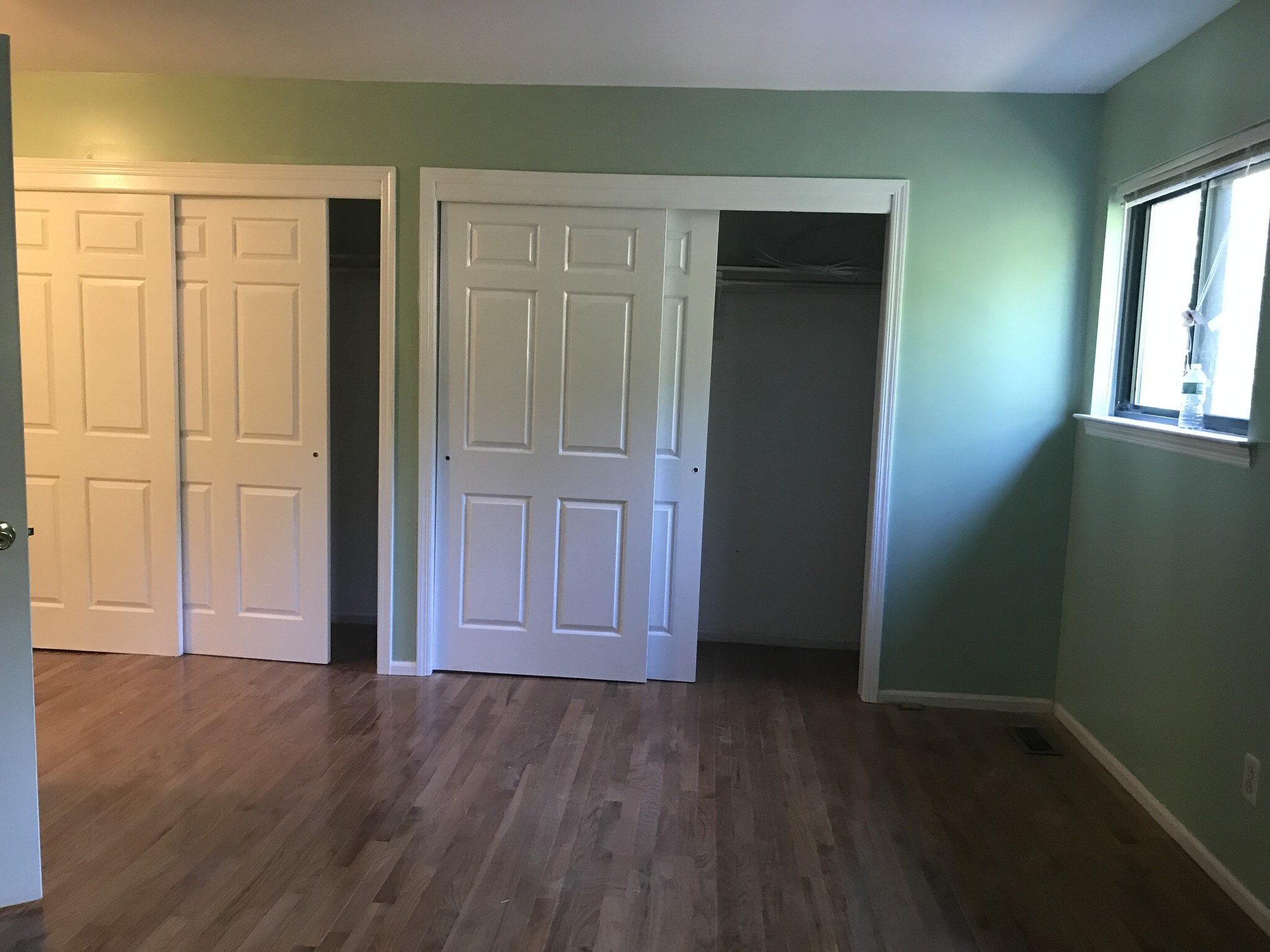 Building Photo - 8 Sunflower Ct