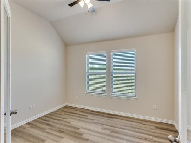 Building Photo - 529 Brozgold Ave