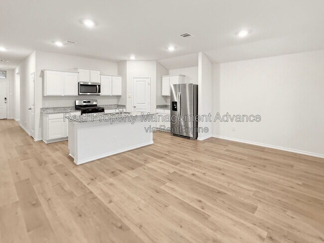 Building Photo - 1629 Topaz Trl