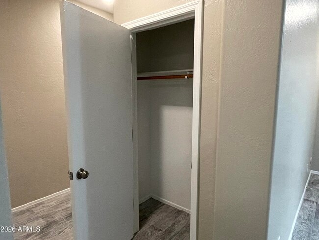 Building Photo - 1999 S Swan Dr