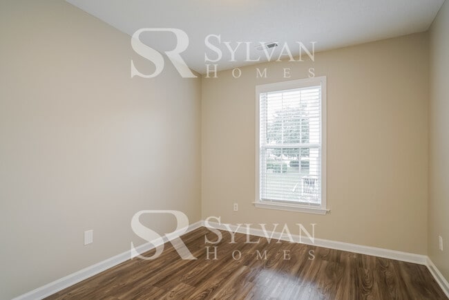 Building Photo - Everything you have been dreaming of is here. Lease today!