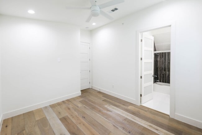 Building Photo - 8 Bedrooms 8 Baths Pre-leasing Now for 202...