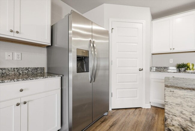 Building Photo - 3997 Brownstone Wy