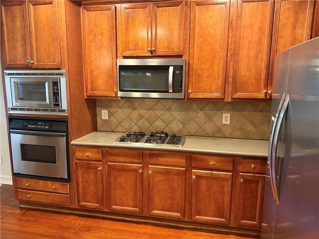 Building Photo - 7256 Village Creek Trace