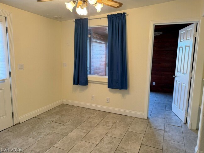 Building Photo - 3503 Oberon Ln