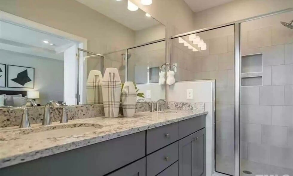 Master Bathroom - 310 Clementine Dr