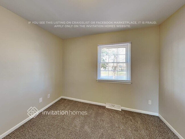 Building Photo - 1447 McIlroy Rd