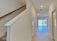 Building Photo - 215 Riverfront Wy