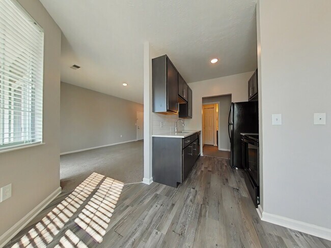 Floorplan - Emerald Lakes