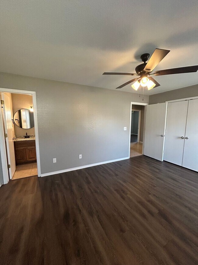 Building Photo - 1598 Tolleson Loop