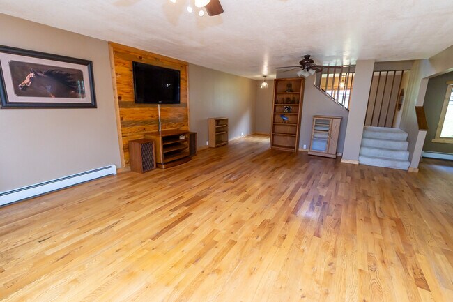 Building Photo - 10278 County Rd 8