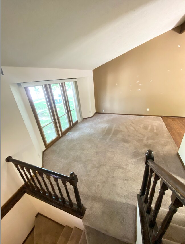 Building Photo - 13251 Brookside Dr