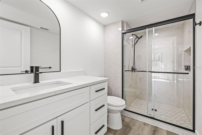 Building Photo - 2101 Cordova Green