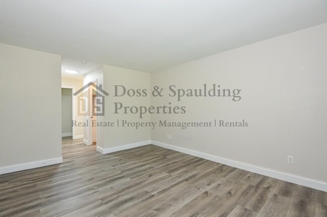 Building Photo - 3624 Heathrow Dr