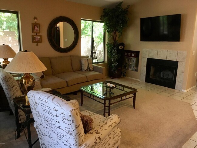 Building Photo - 1410 N Pebble Beach Dr